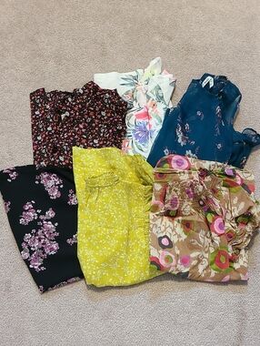 Mixed Floral Women's Tops Bundle - Multicolor (Xs)